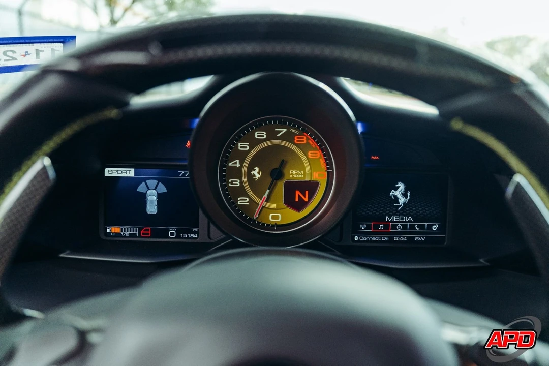 2018 Ferrari 488 GTB - Image 9 of 12