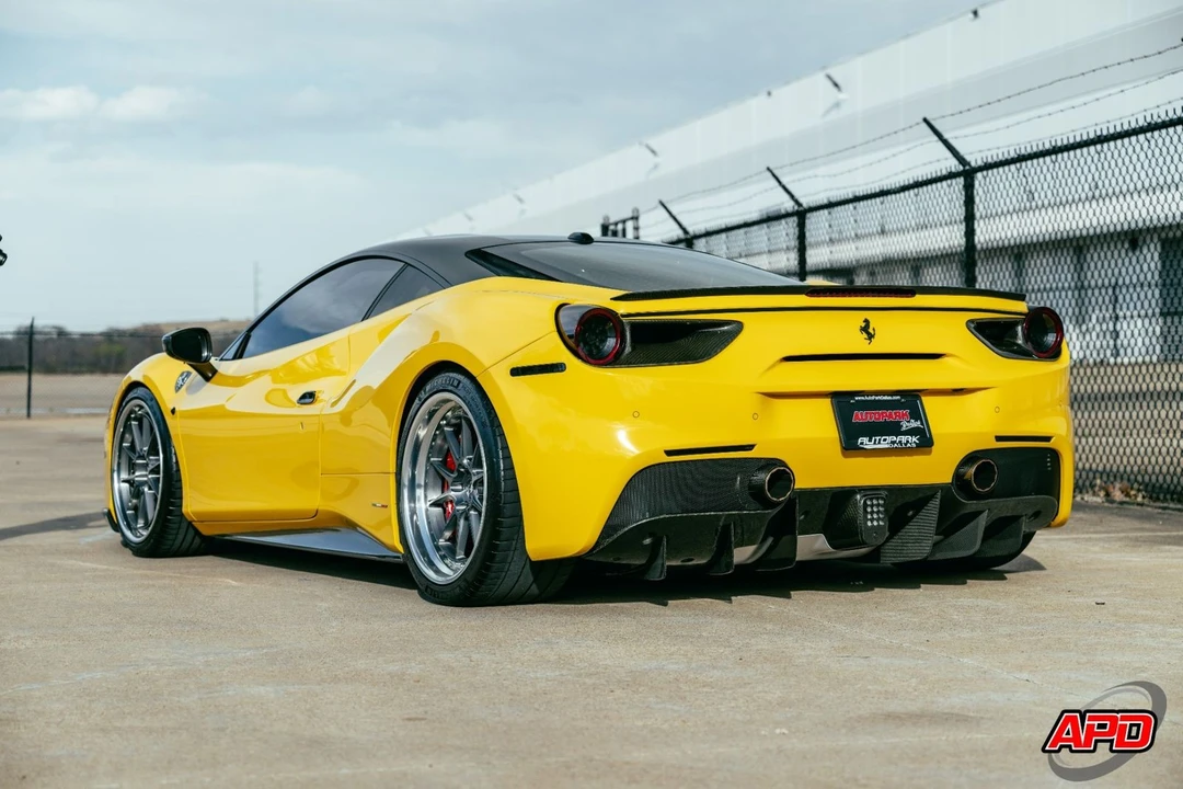 2018 Ferrari 488 GTB - Image 10 of 12
