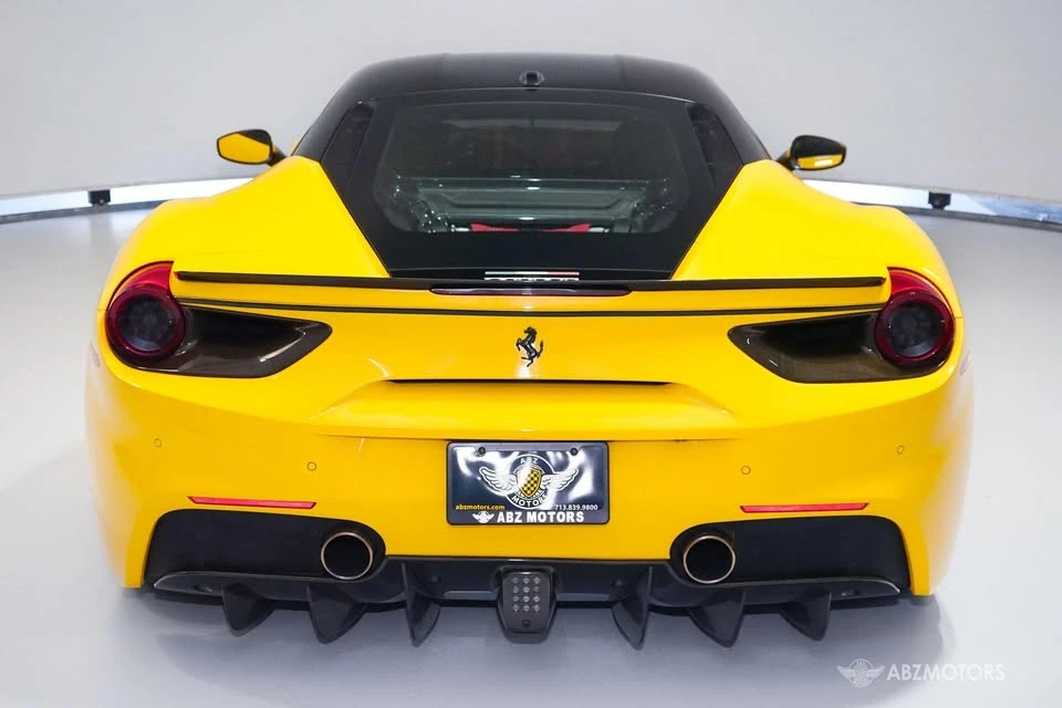 2018 Ferrari 488 GTB - Image 8 of 20