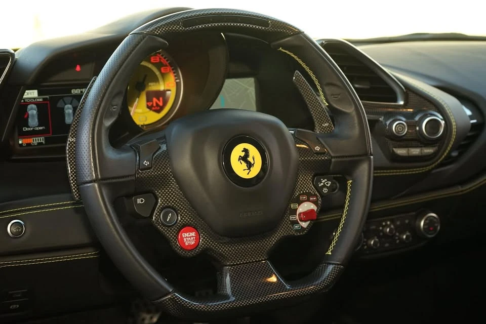 2018 Ferrari 488 GTB - Image 19 of 20
