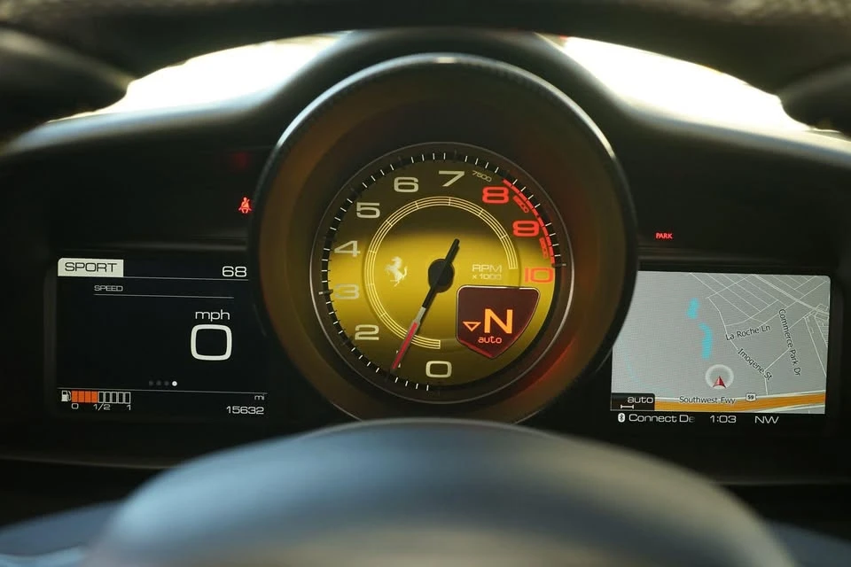 2018 Ferrari 488 GTB - Image 17 of 20
