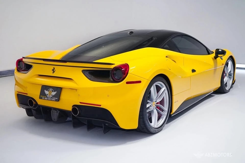 2018 Ferrari 488 GTB - Image 2 of 20