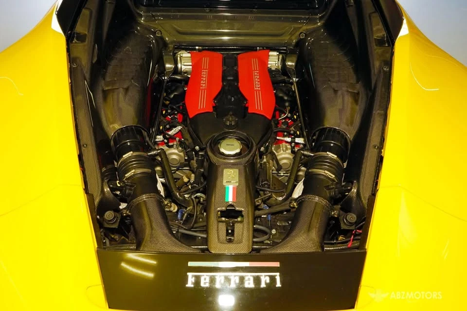 2018 Ferrari 488 GTB - Image 9 of 20