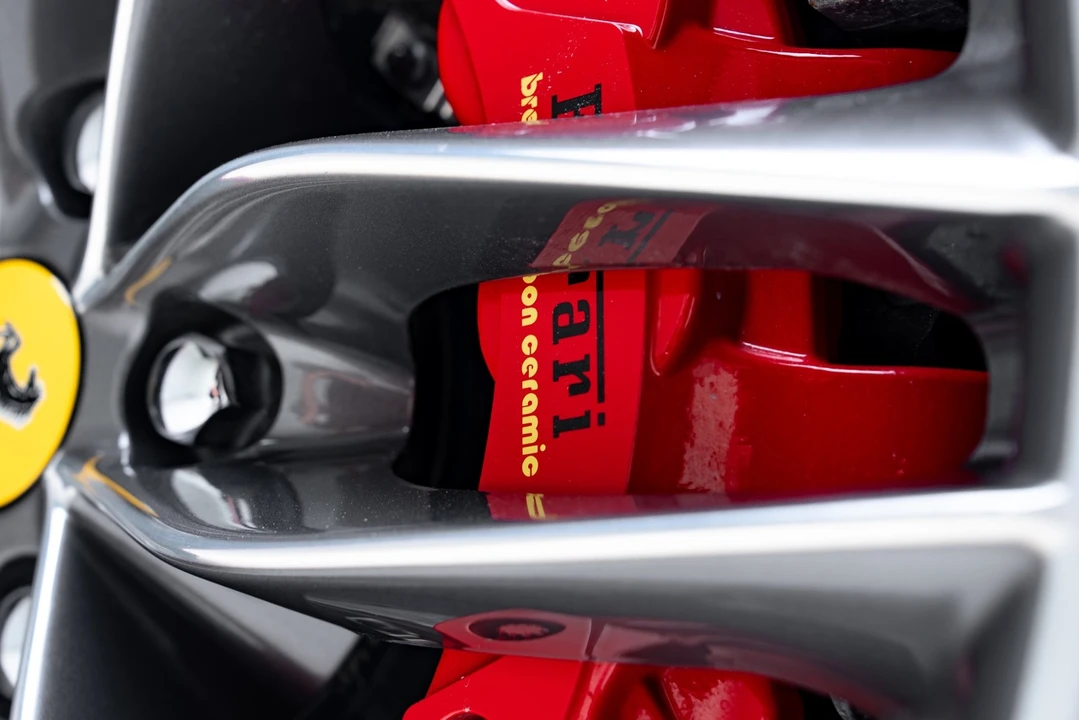 2018 Ferrari 488 GTB - Image 23 of 31