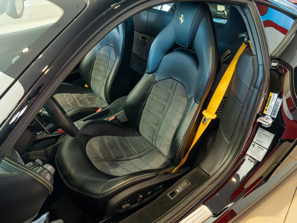 2018 Ferrari 488 GTB - Image 11 of 26