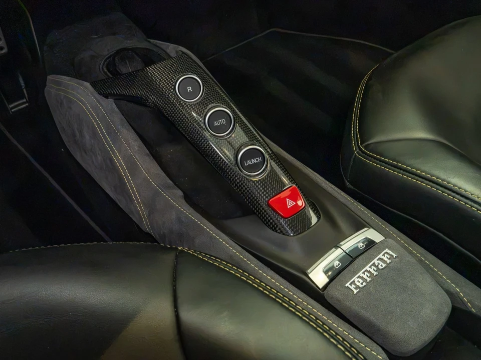2018 Ferrari 488 GTB - Image 15 of 26