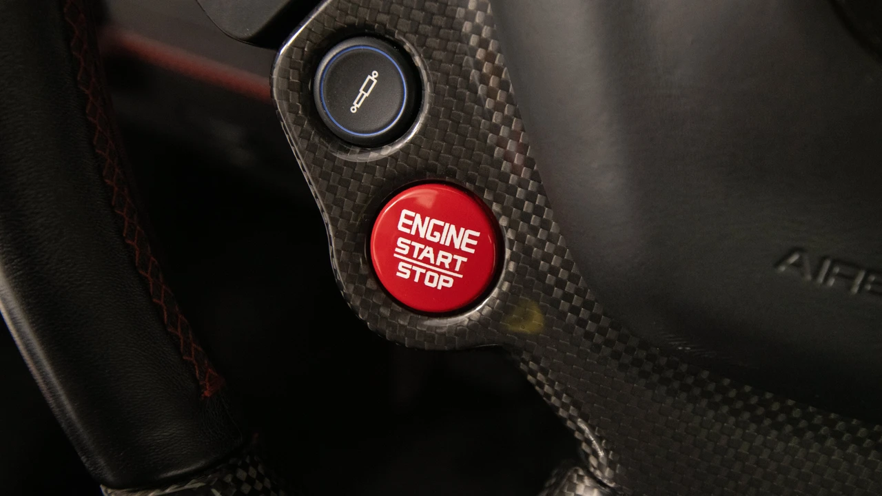 2018 Ferrari 488 GTB - Image 29 of 31
