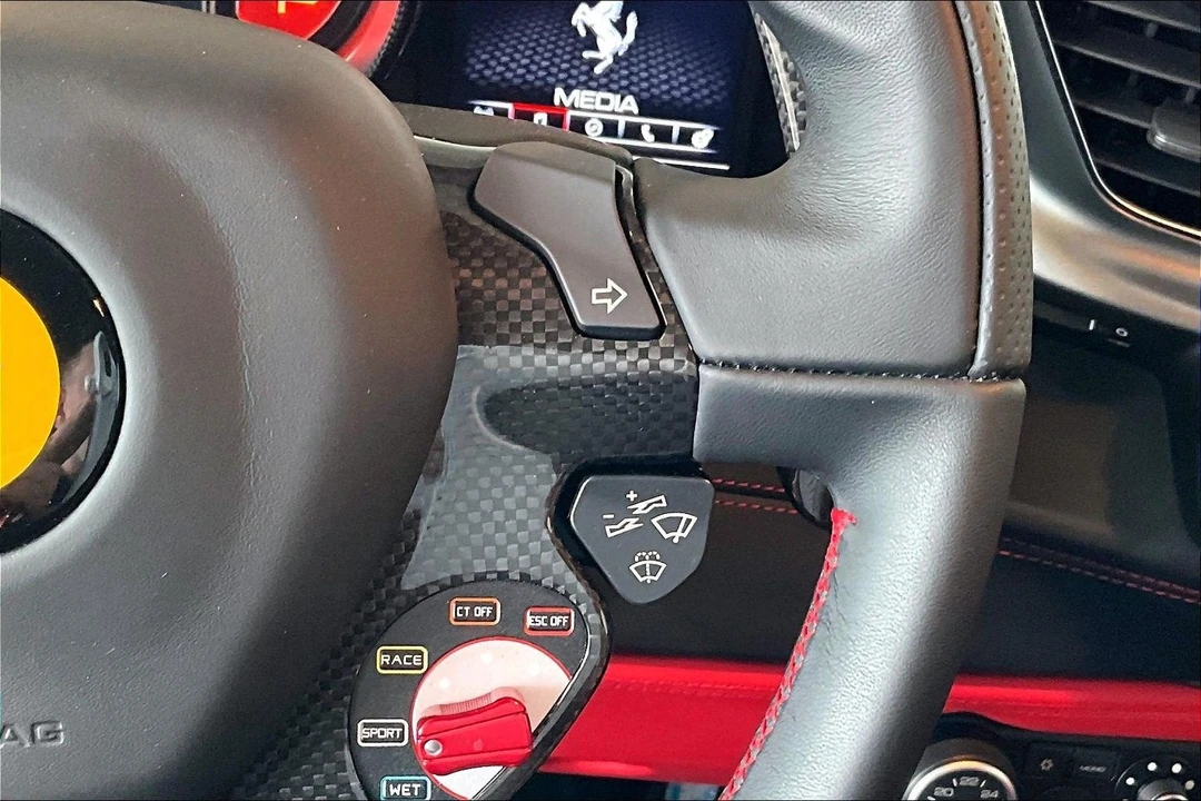 2018 Ferrari 488 GTB - Image 10 of 22