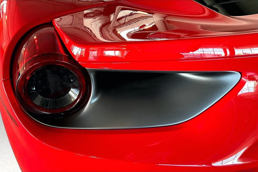2018 Ferrari 488 GTB - Image 16 of 22