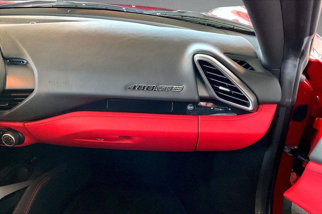 2018 Ferrari 488 GTB - Image 17 of 22