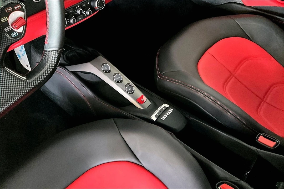 2018 Ferrari 488 GTB - Image 13 of 22