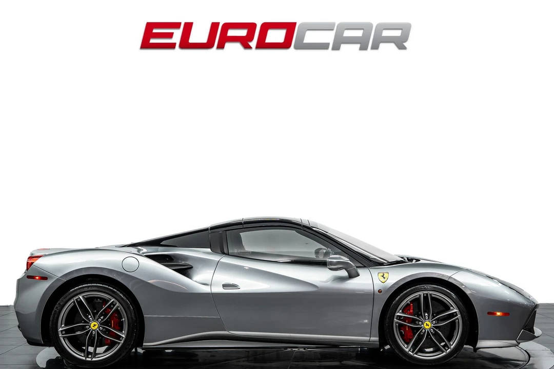 2018 Ferrari 488 GTB - Image 8 of 31