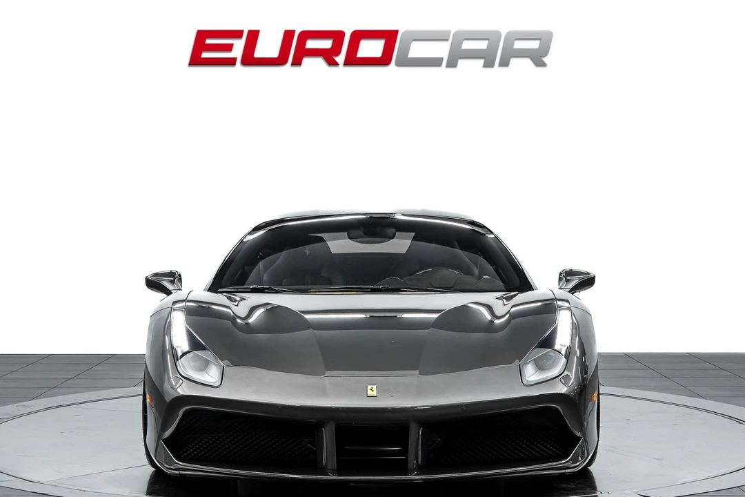 2018 Ferrari 488 GTB - Image 8 of 31