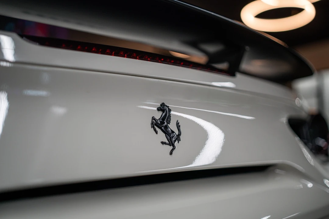 2018 Ferrari 488 GTB - Image 24 of 27