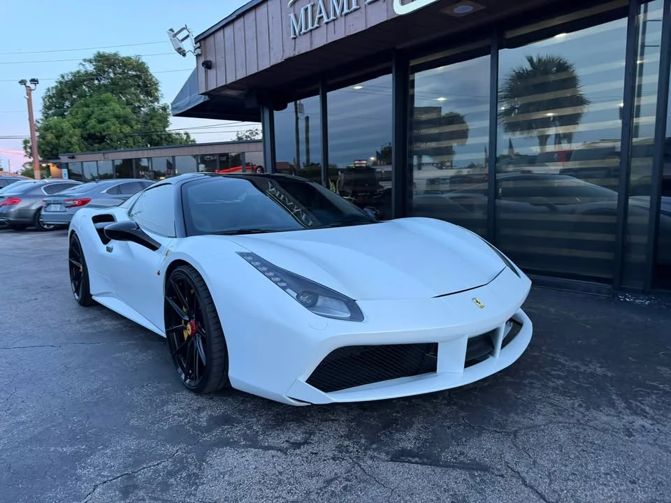 2018 Ferrari 488 - Image 3 of 20
