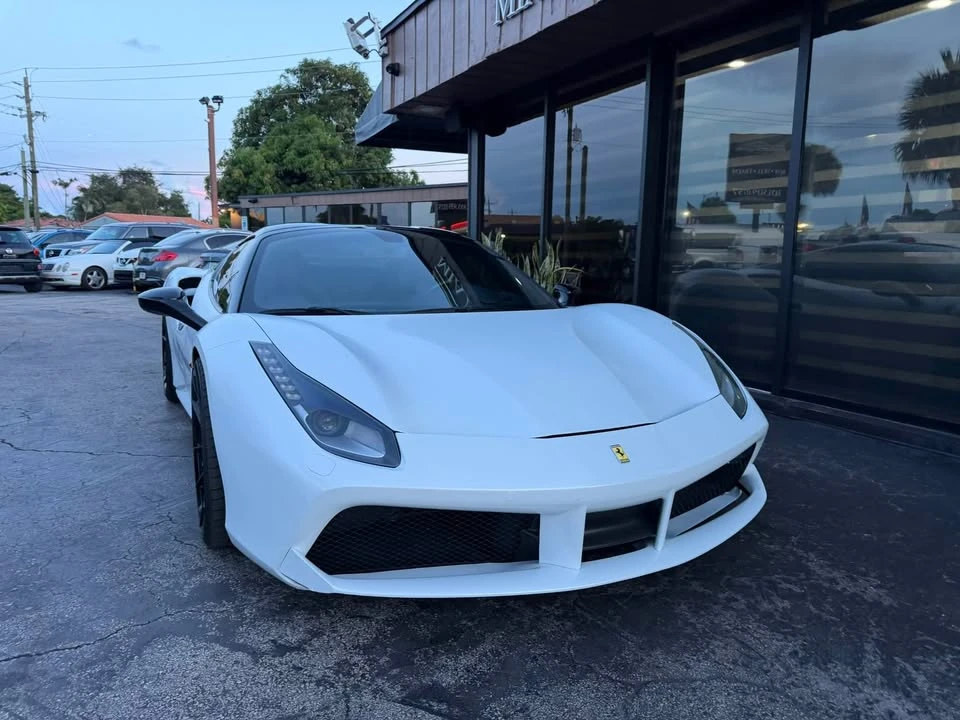 2018 Ferrari 488 - Image 7 of 20