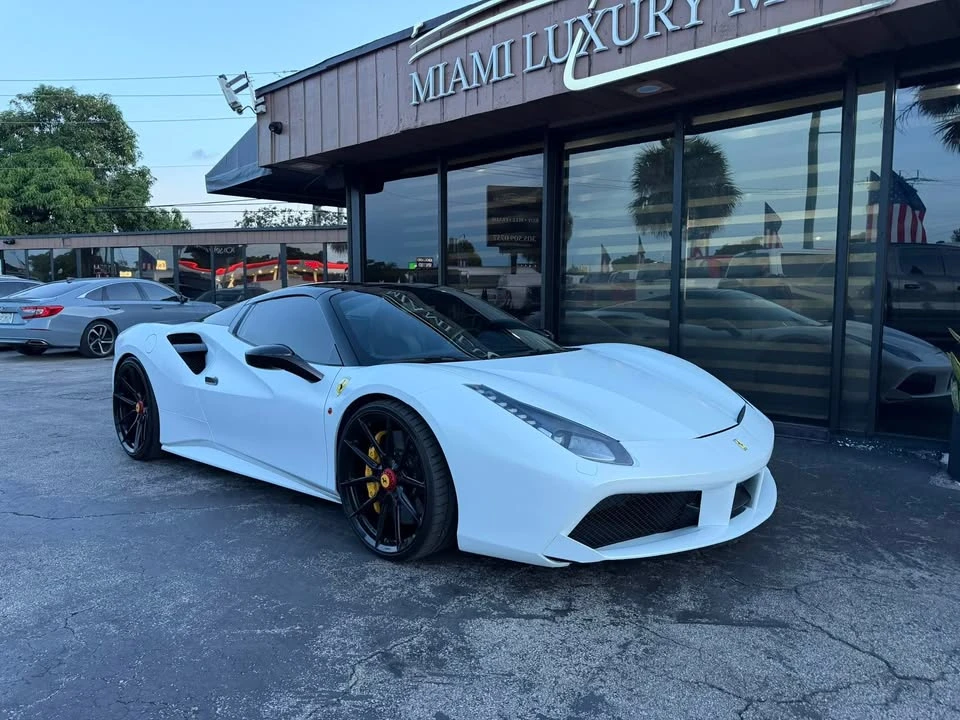 2018 Ferrari 488 - Image 2 of 20