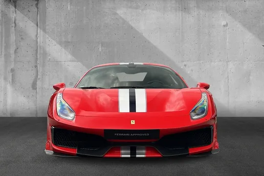 2018 Ferrari 488 Pista
