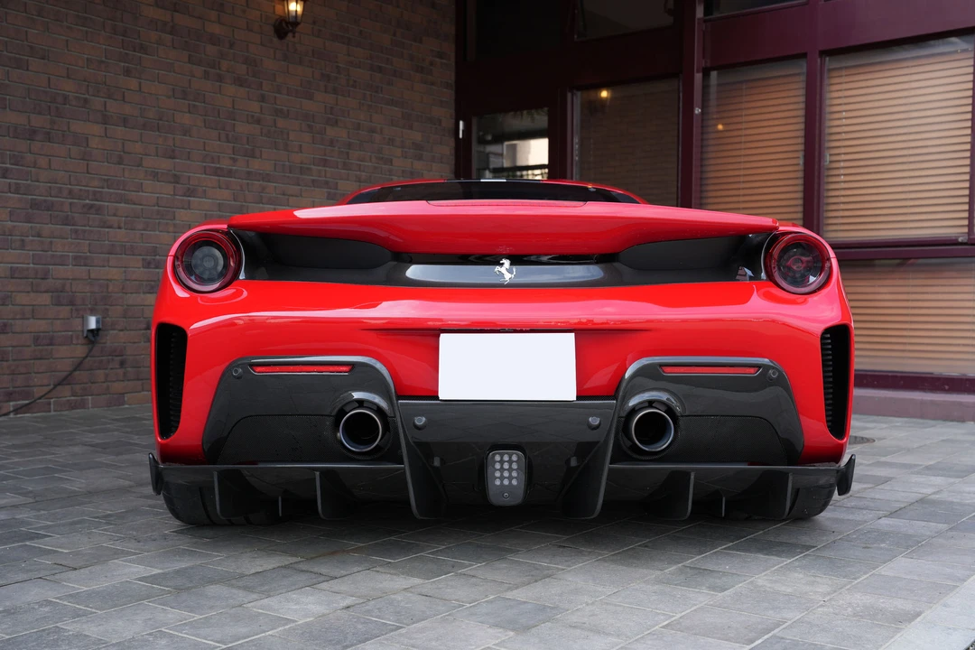2018 Ferrari 488 Pista - Image 6 of 31