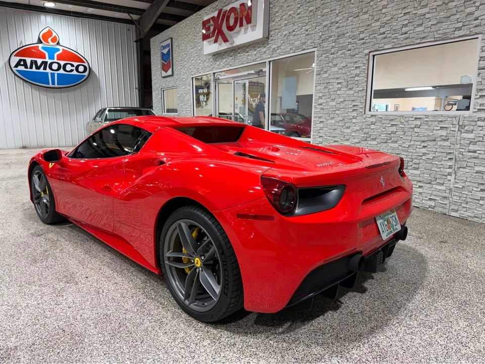 2018 Ferrari 488 Spider - Image 11 of 20