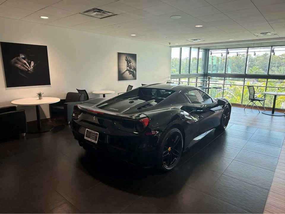 2018 Ferrari 488 Spider - Image 3 of 5