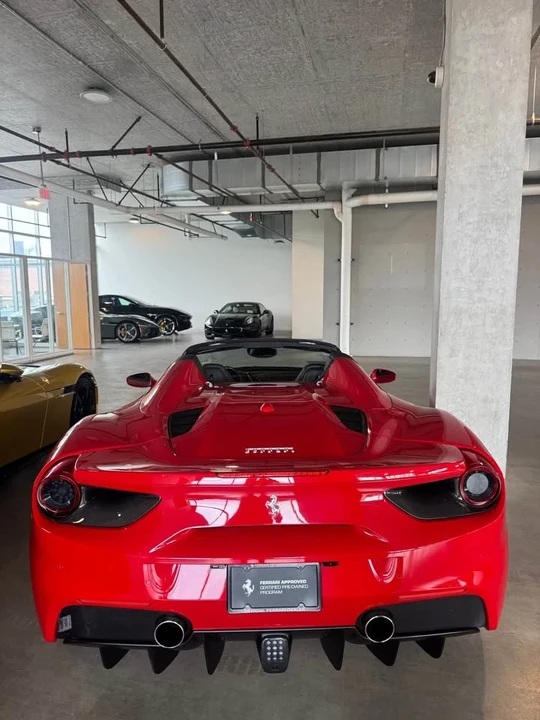 2018 Ferrari 488 Spider - Image 8 of 15