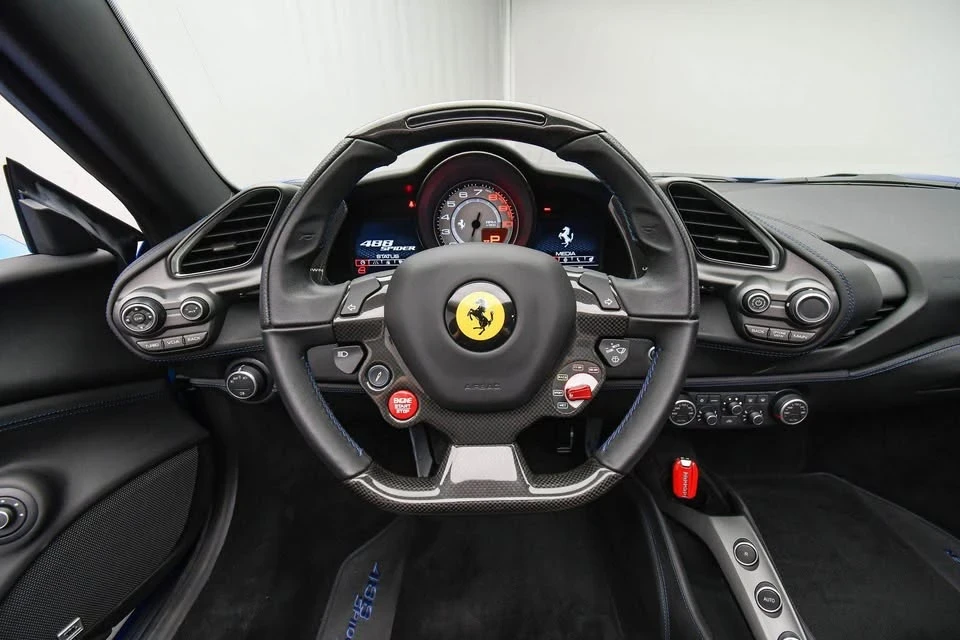 2018 Ferrari 488 Spider - Image 7 of 10
