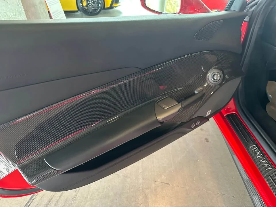 2018 Ferrari 488 Spider - Image 7 of 9
