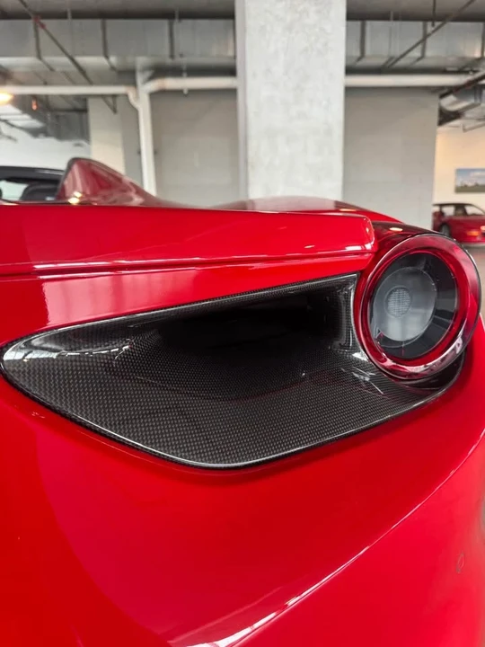 2018 Ferrari 488 Spider - Image 7 of 15