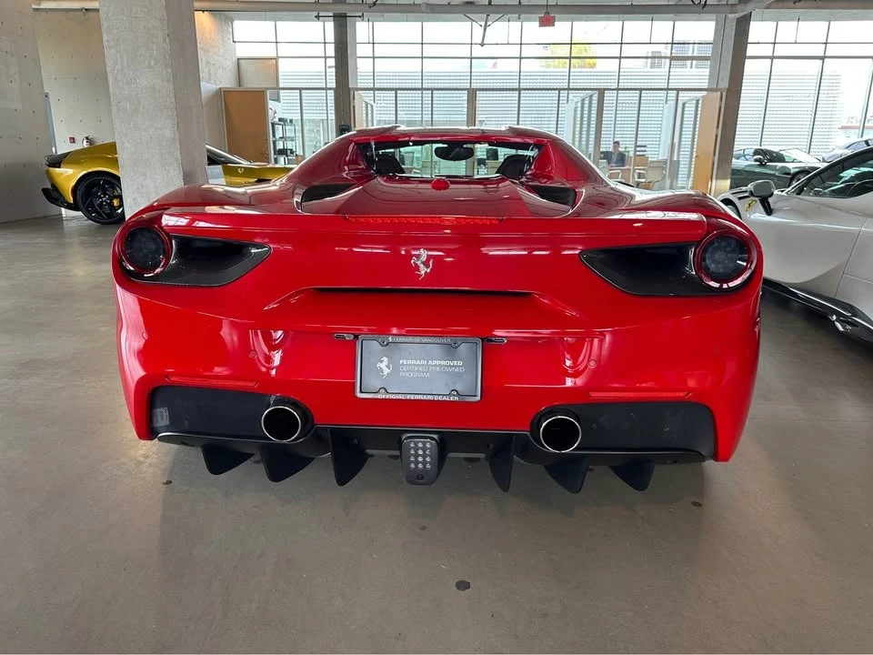 2018 Ferrari 488 Spider - Image 4 of 9