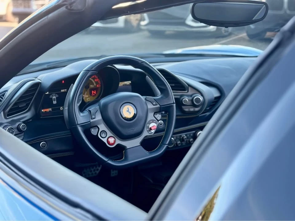 2018 Ferrari 488 Spider - Image 9 of 18