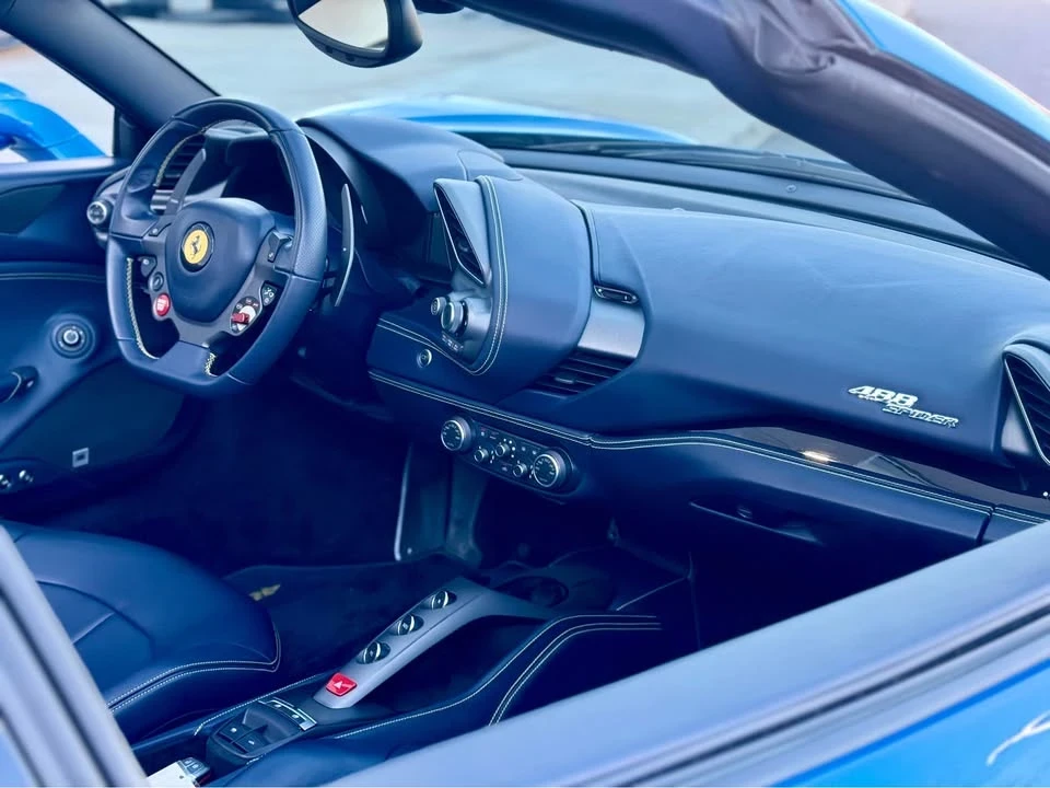 2018 Ferrari 488 Spider - Image 10 of 18