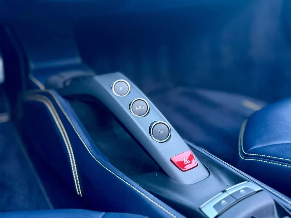 2018 Ferrari 488 Spider - Image 14 of 18