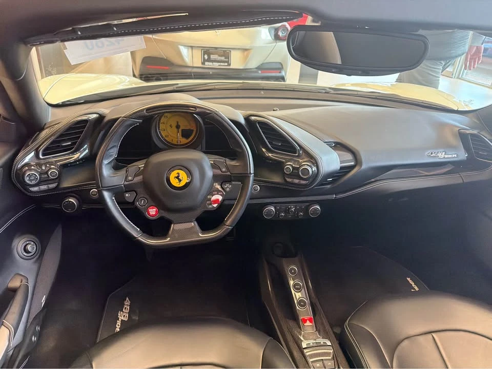 2018 Ferrari 488 Spider - Image 3 of 5