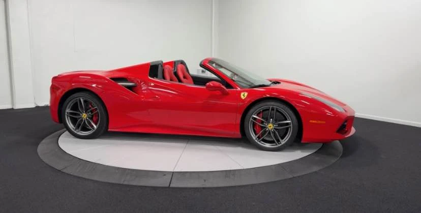 2018 Ferrari 488 Spider - Image 3 of 3