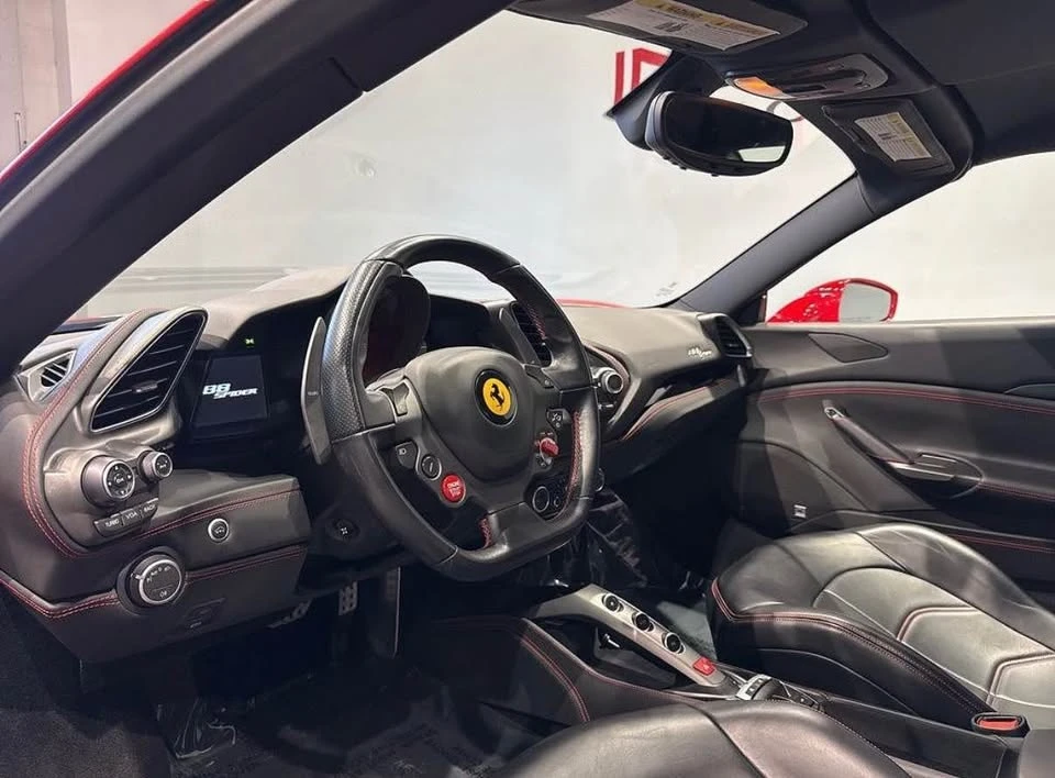 2018 Ferrari 488 Spider - Image 4 of 5