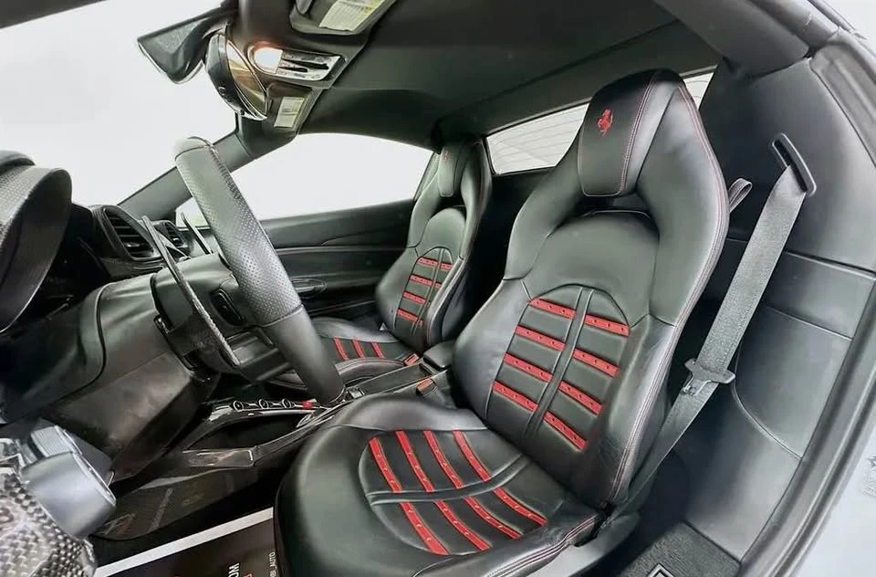 2018 Ferrari 488 Spider - Image 18 of 19