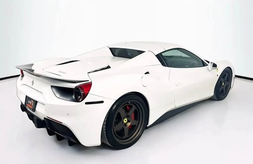 2018 Ferrari 488 Spider - Image 4 of 19