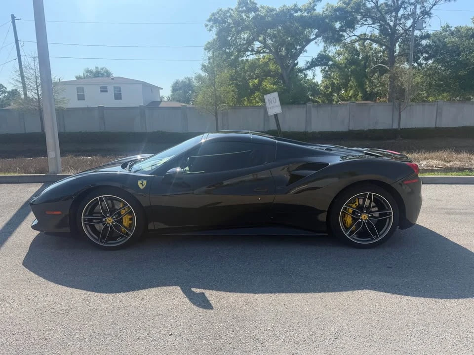 2018 Ferrari 488 Spider - Image 8 of 12