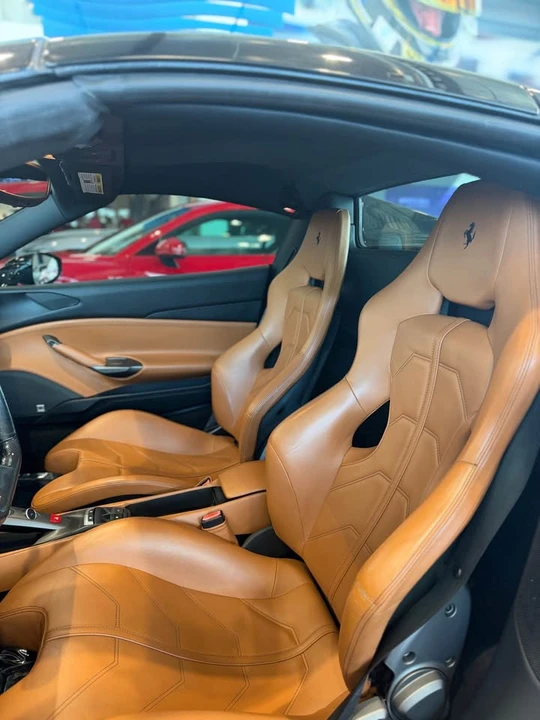 2018 Ferrari 488 Spider - Image 9 of 9
