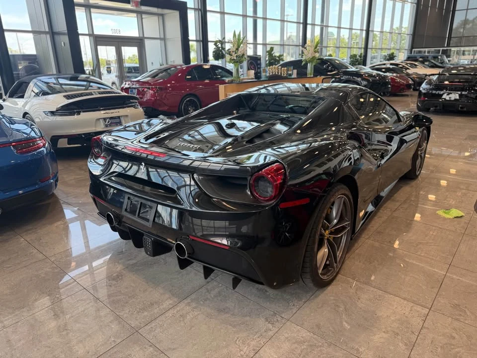 2018 Ferrari 488 Spider - Image 4 of 9