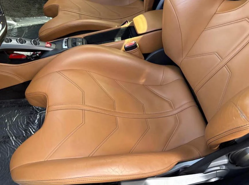 2018 Ferrari 488 Spider - Image 7 of 12