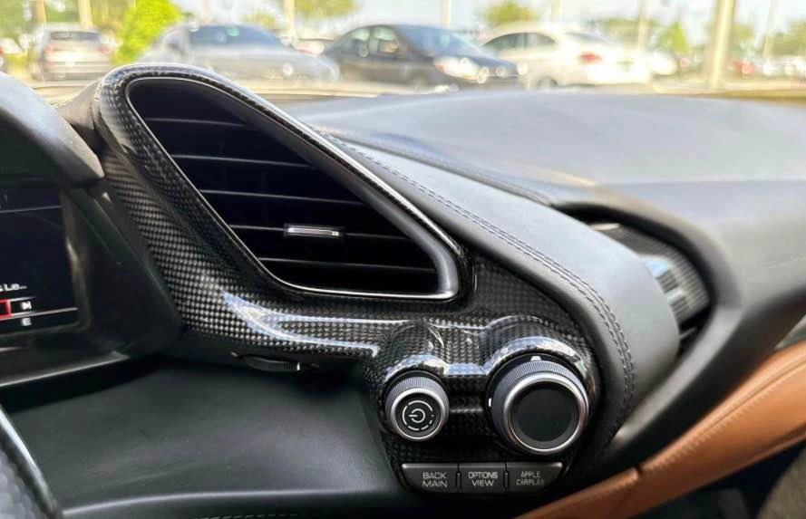 2018 Ferrari 488 Spider - Image 10 of 12