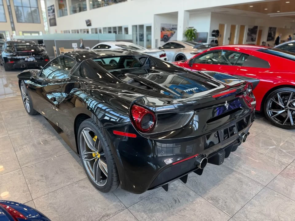 2018 Ferrari 488 Spider - Image 6 of 9