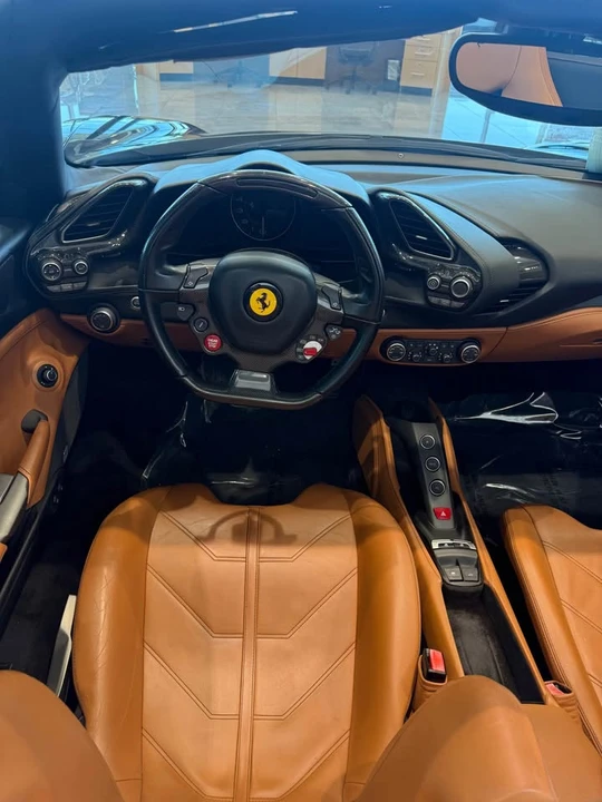 2018 Ferrari 488 Spider - Image 3 of 5
