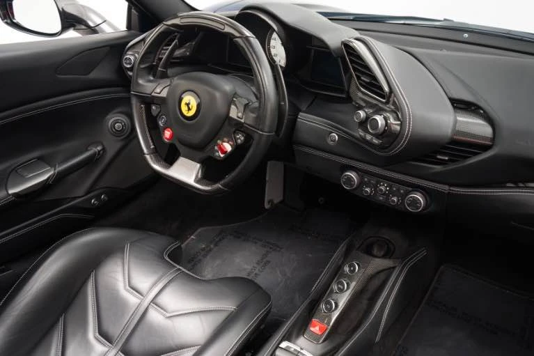 2018 Ferrari 488 Spider - Image 15 of 17
