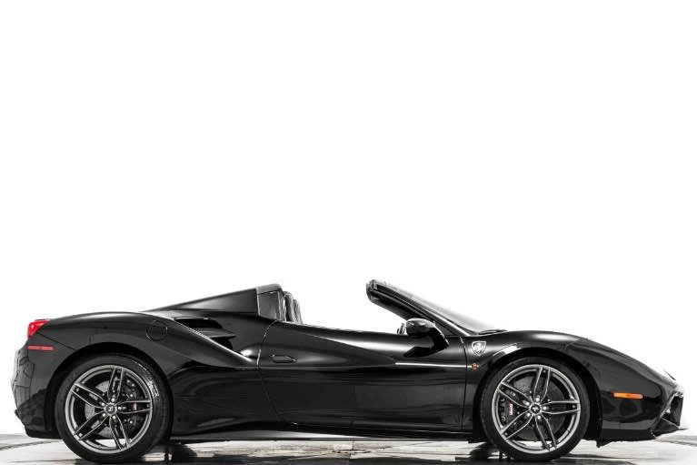 2018 Ferrari 488 Spider - Image 6 of 17