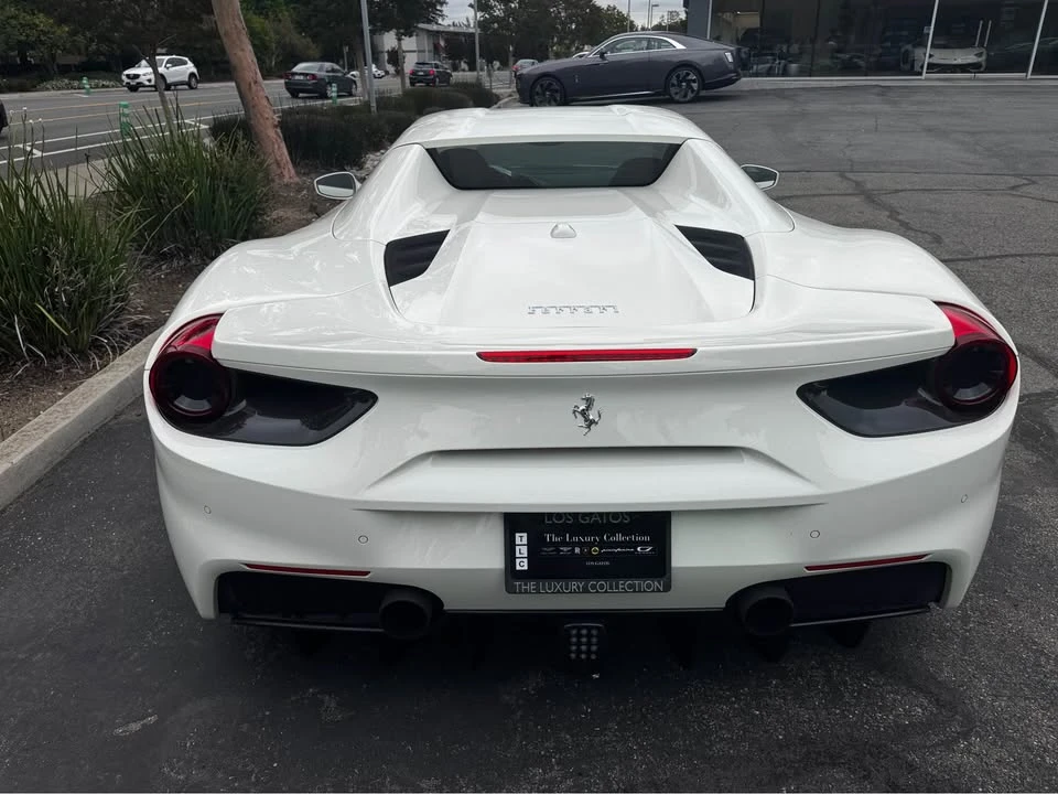 2018 Ferrari 488 Spider - Image 7 of 9