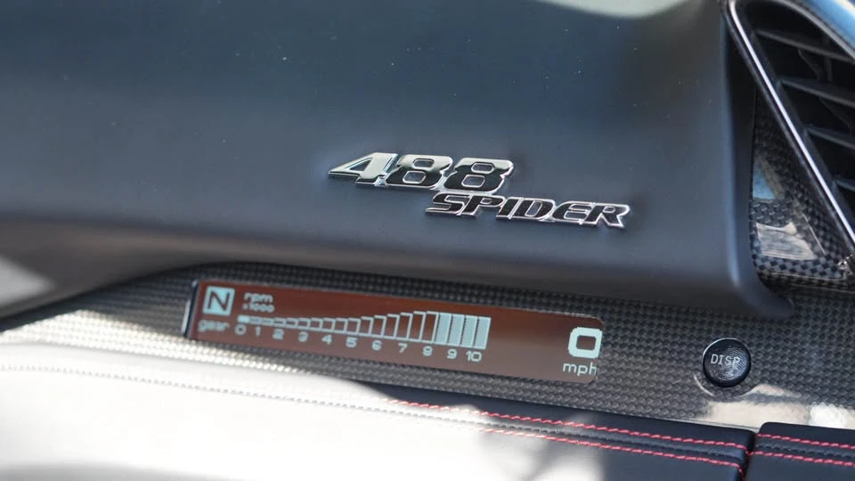 2018 Ferrari 488 Spider - Image 18 of 19