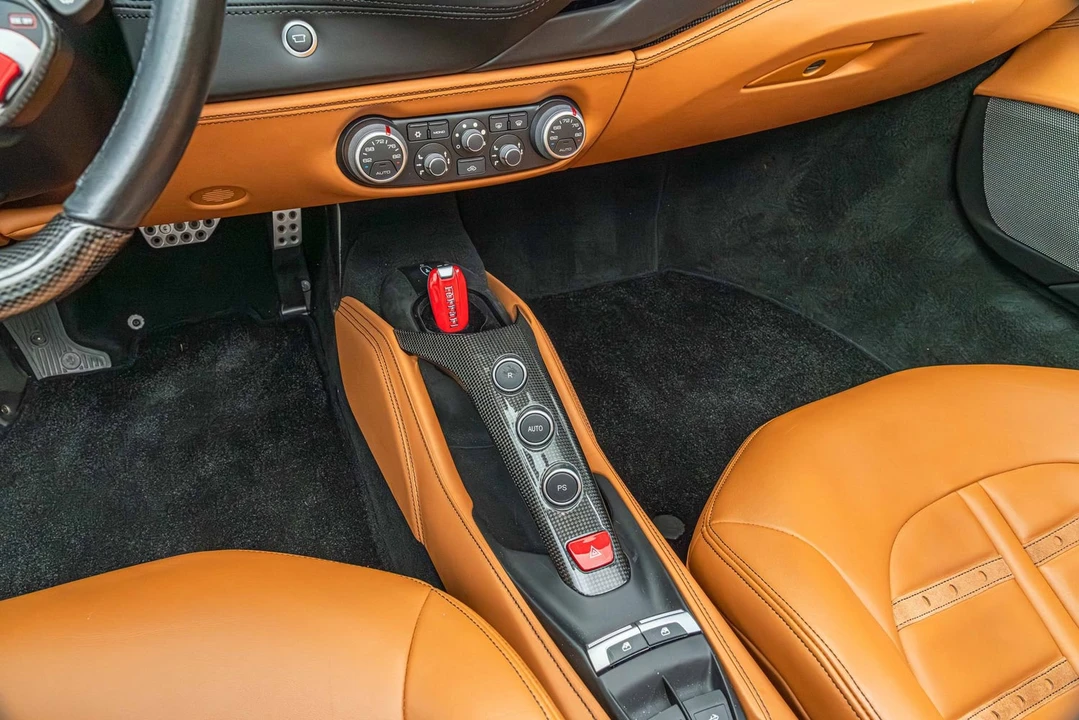 2018 Ferrari 488 Spider - Image 6 of 6